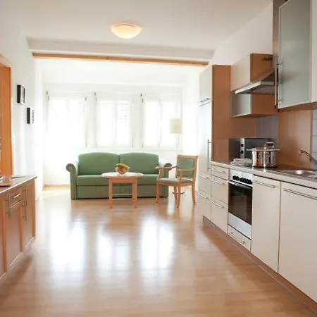Raiffeisenhof Appartements Ehrenhausen Exterior photo