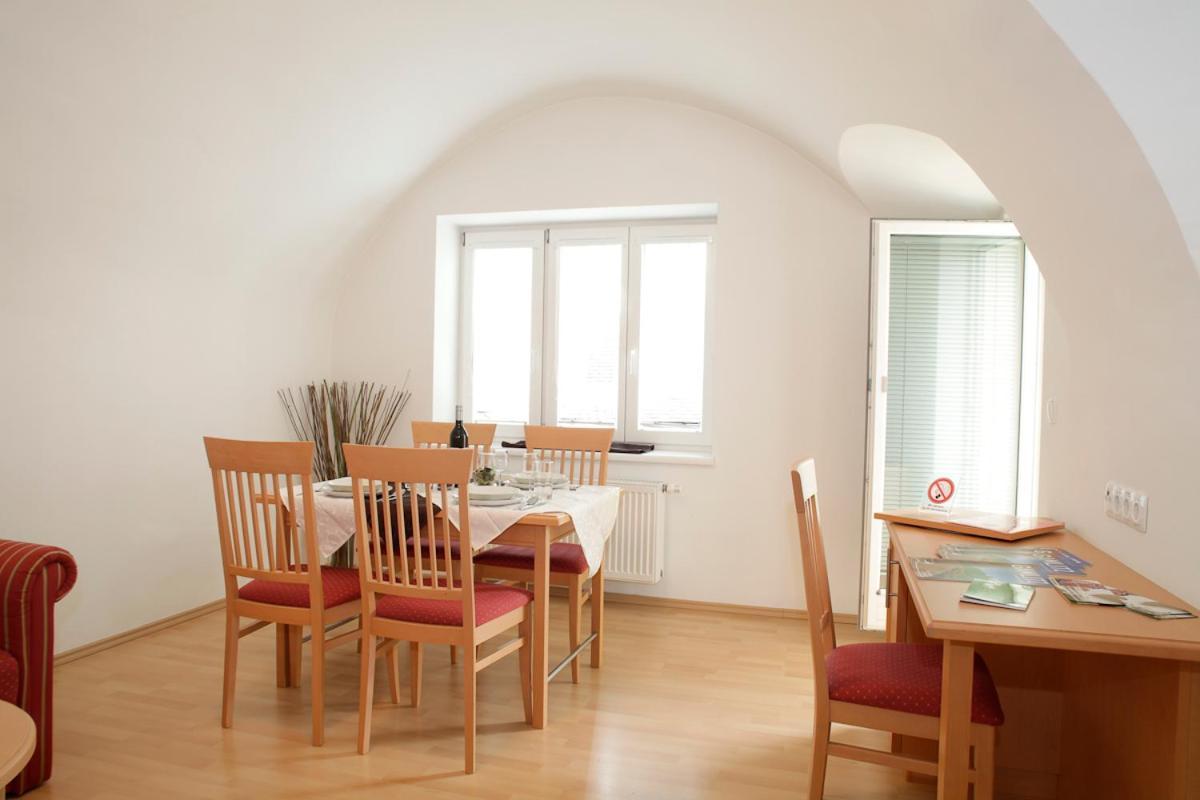 Apartment Raiffeisenhof Ehrenhausen